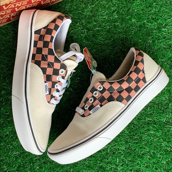 VANS COMFYCUSH ERA MIXED MEDIA WHITE/MULTI WMNS - Picture 15 of 16